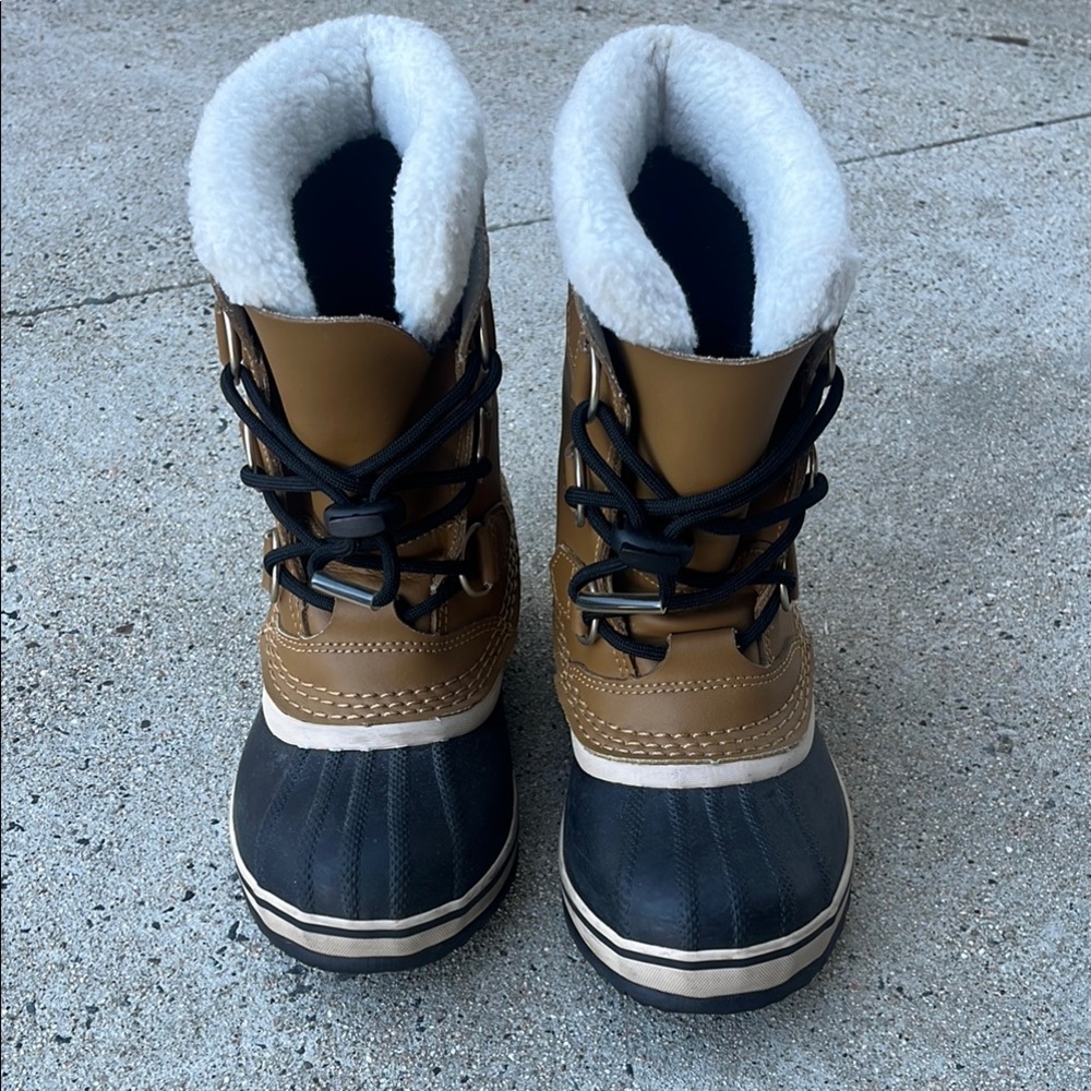 Kids Sorel Brown and Black Winter Boots